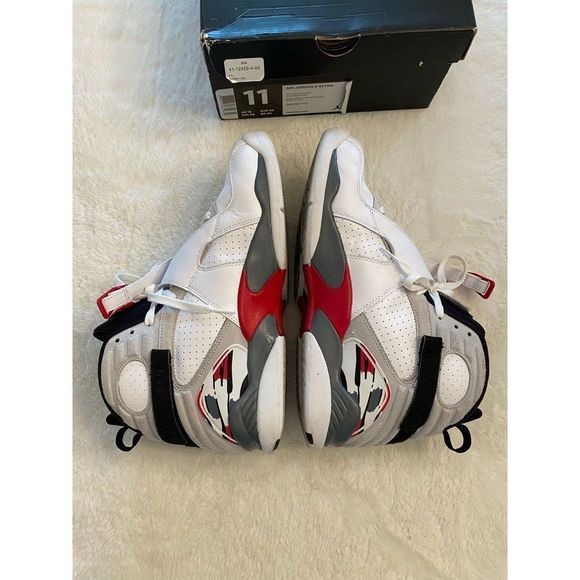 Air Jordan 8 Retro Bugs Bunny main image 9